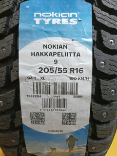 Зимняя шина Nokian Tyres Hakkapeliitta 9 205/55 R16 94T фото 2