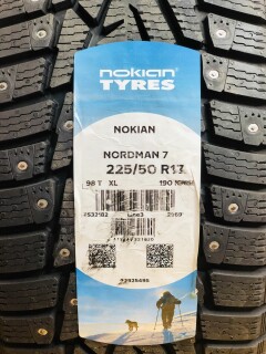 Зимняя шина Nokian Tyres Nordman 7 225/50 R17 98T фото 2