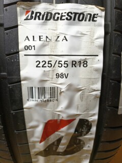 Летняя шина Bridgestone Alenza 001 225/55 R18 98V фото 2