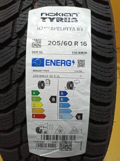Зимняя шина Nokian Tyres Hakkapeliitta R3 205/60 R16 96R фото 2