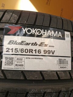 Летняя шина Yokohama BluEarth-Es ES32 215/60 R16 99V фото 2