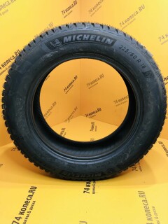 Зимняя шина Michelin X-Ice North 4 SUV 225/60 R18 104T фото 2
