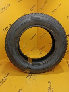 Зимняя шина Pirelli Ice Zero 2 215/65 R17 103T фото 2