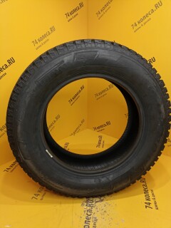 Зимняя шина Pirelli Ice Zero 2 215/65 R16 102T фото 2
