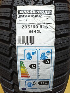 Зимняя шина Bridgestone Blizzak LM005 205/60 R16 96H фото 2