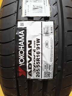 Летняя шина Yokohama ADVAN Sport V105 205/55 R16 91W фото 2