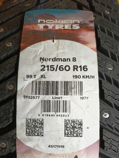 Зимняя шина Nokian Tyres (Ikon) Nordman 8 215/60 R16 99T фото 2