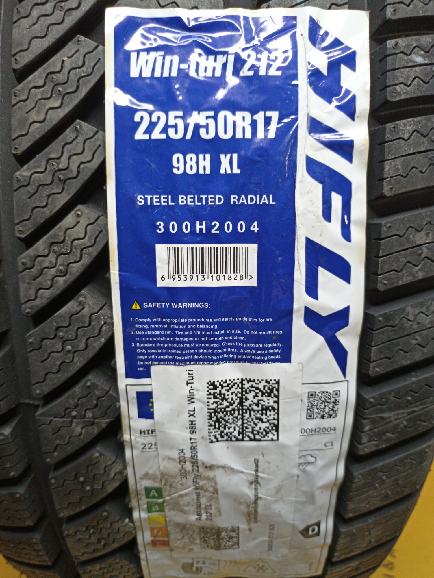 Купить зимнюю шину Hifly Win-Turi 212 225/50 R17 98H в Челябинске по цене  6030 руб., доставка от интернет-магазина 74колеса.ru