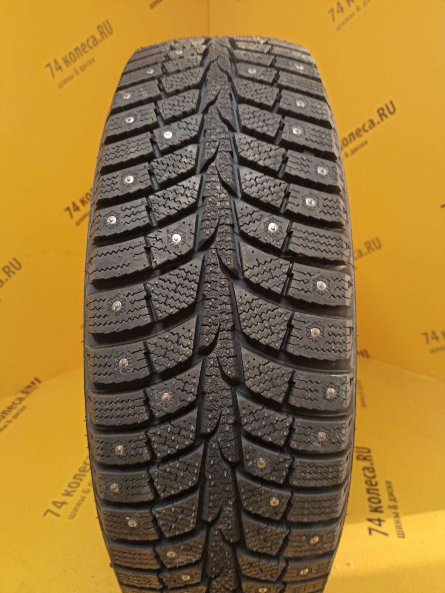 Laufenn i Fit Ice lw71. Автошина 185/65-15 Laufenn i-Fit Ice lw71 92t шип. Laufenn i Fit Ice LW 71 215/65 r16 98t. 185/60 R14 82t Laufenn i Fit Ice lw71 шип.