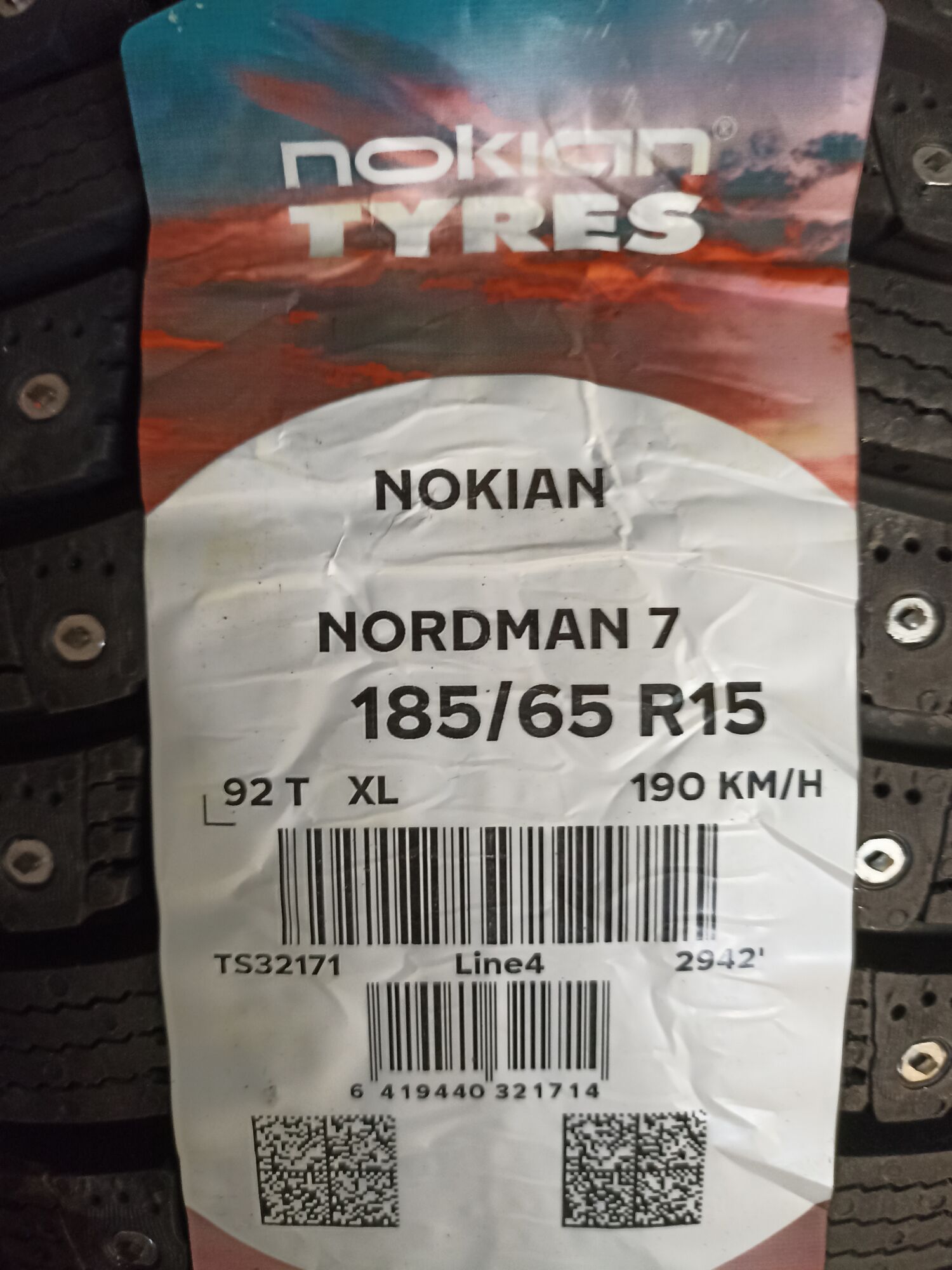 Купить зимнюю шину Nokian Tyres Nordman 7 185/65 R15 92T в Челябинске по  цене 5710 руб., доставка от интернет-магазина 74колеса.ru