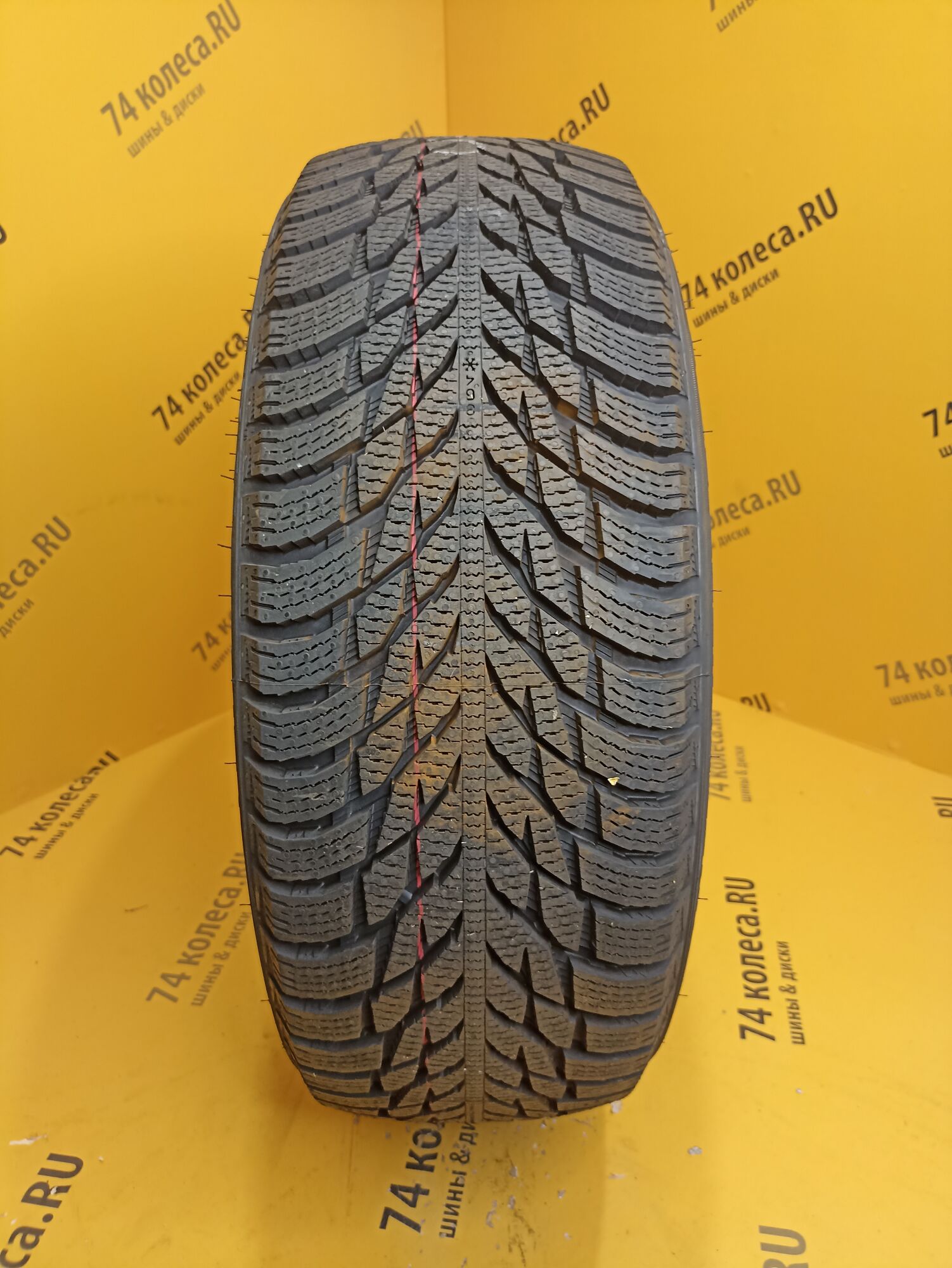 Купить зимнюю шину Nokian Tyres Hakkapeliitta R3 215/60 R16 99R в Челябинске  по цене 9530 руб., доставка от интернет-магазина 74колеса.ru