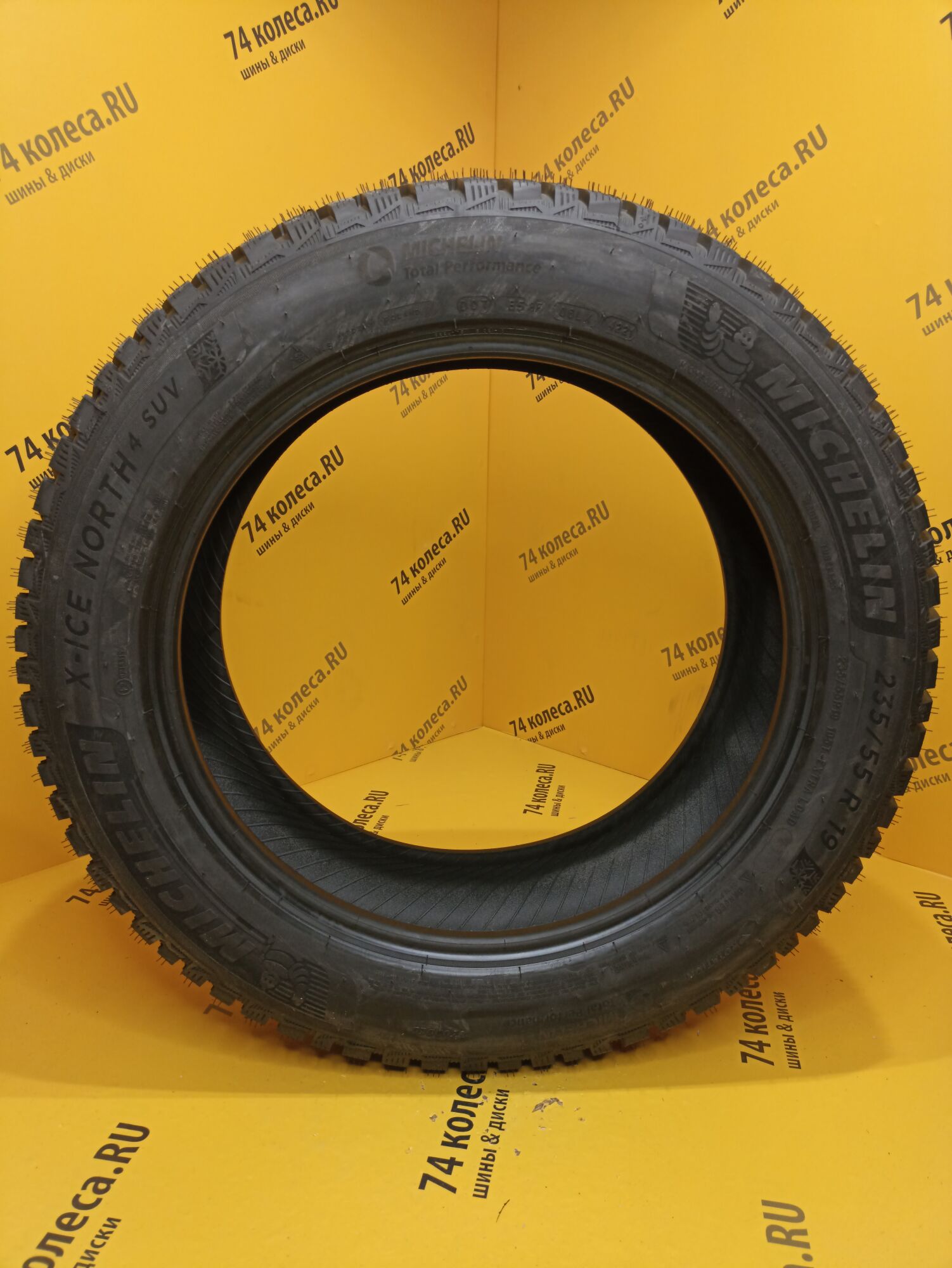 Купить зимнюю шину Michelin X-Ice North 4 SUV 235/55 R19 105T в Челябинске  по цене 42340 руб., доставка от интернет-магазина 74колеса.ru