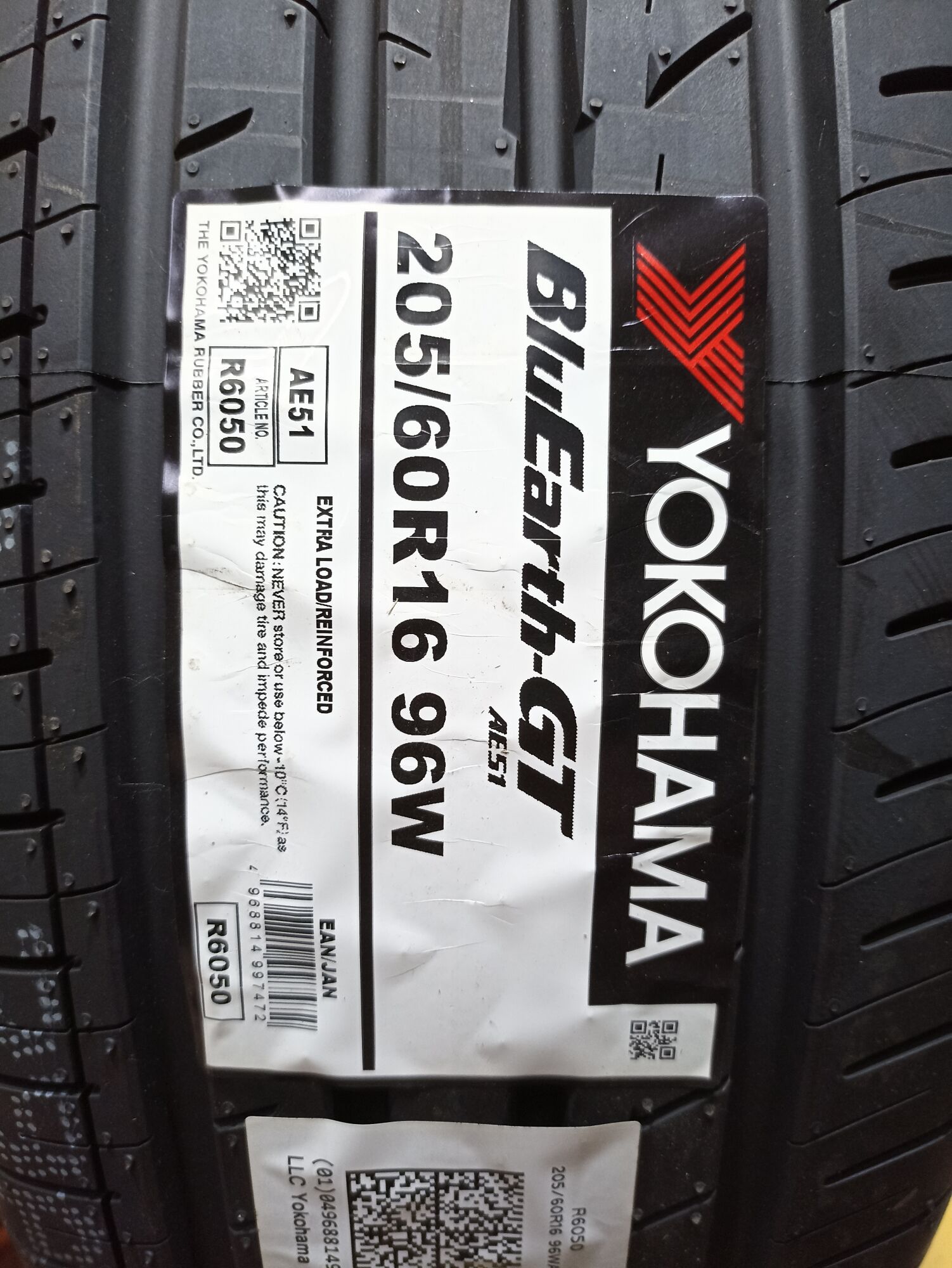 Шина Yokohama BluEarth-GT AE-51 205/60 R16 96W