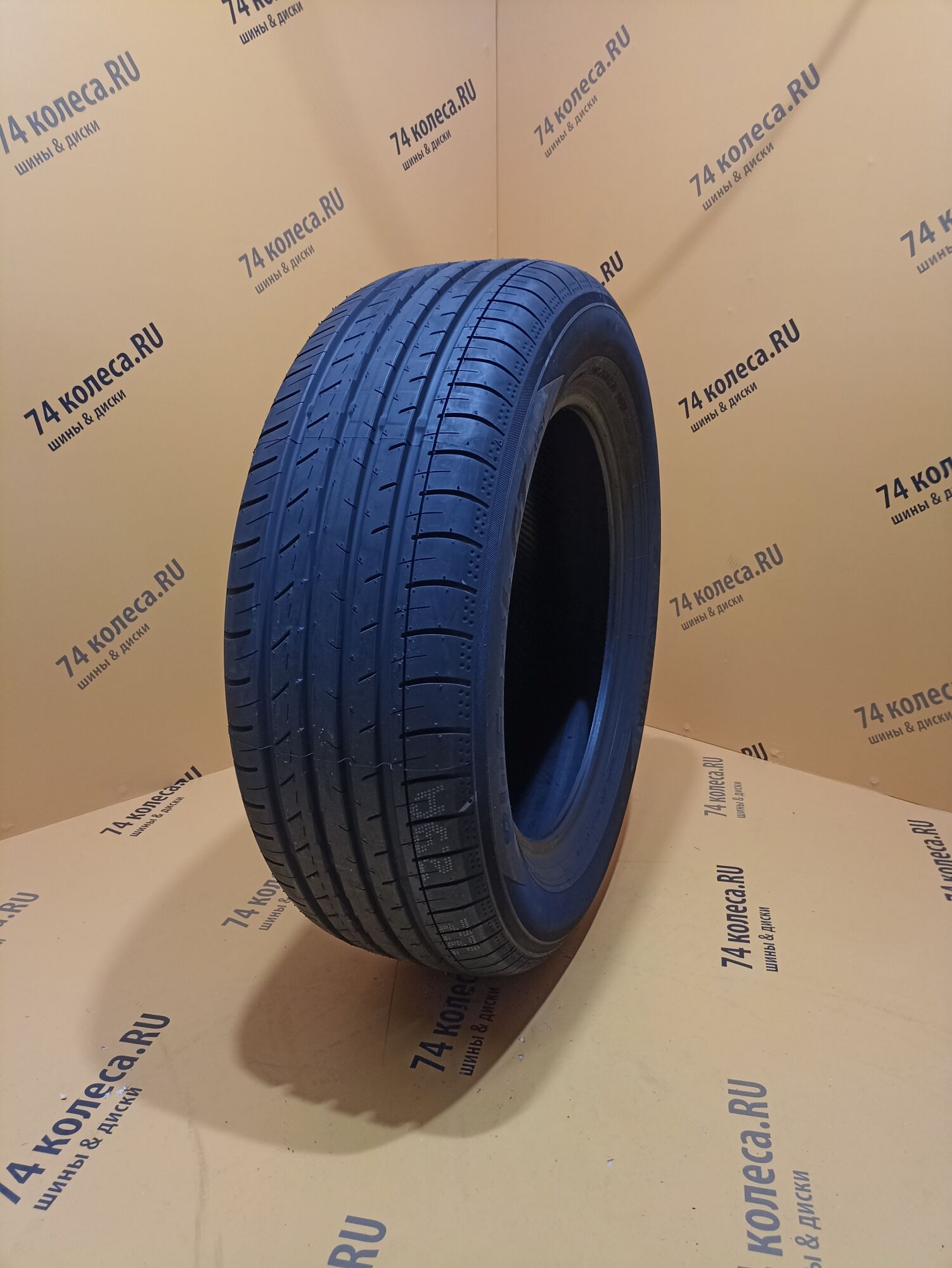 Купить летнюю шину Yokohama BluEarth-GT AE-51 205/60 R16 96W в Челябинске  по цене 7900 руб., доставка от интернет-магазина 74колеса.ru