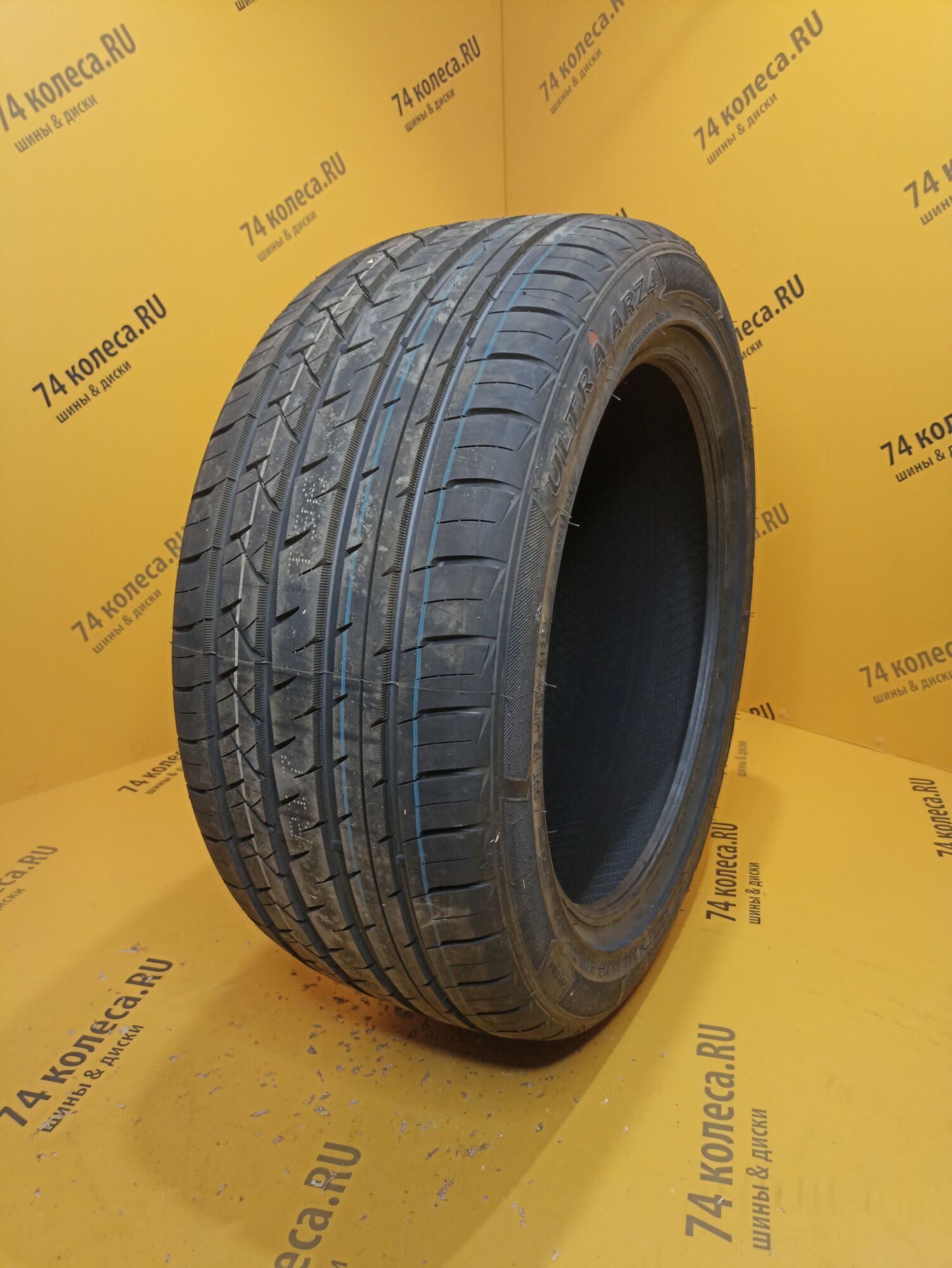 Купить летнюю шину Arivo Ultra ARZ 4 235/45 R17 97W в Самаре по цене 6820  руб., доставка от интернет-магазина 74колеса.ru