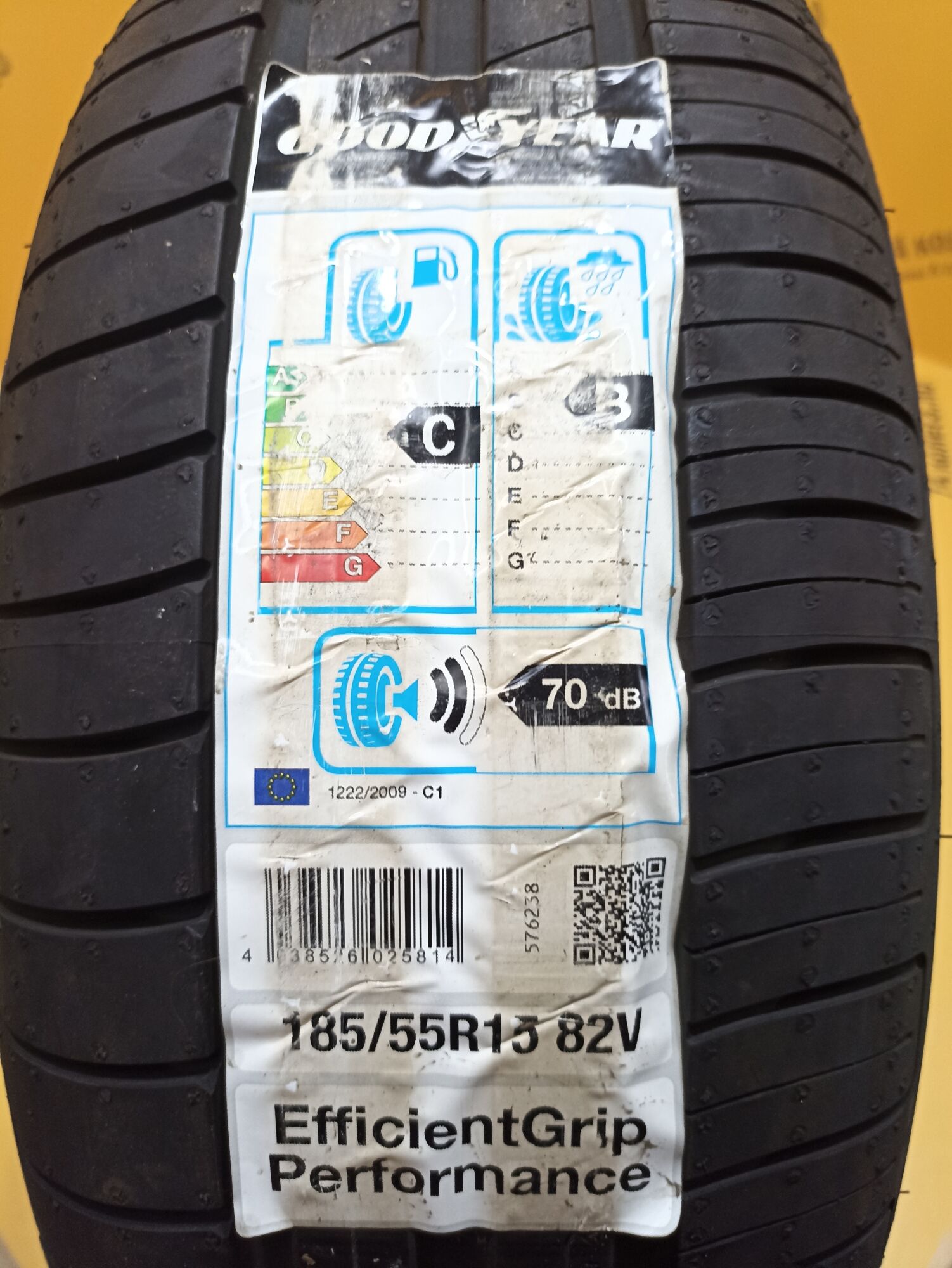 Купить летнюю шину GoodYear Efficientgrip Performance 185/55 R15 82V в  Челябинске по цене 17770 руб., доставка от интернет-магазина 74колеса.ru