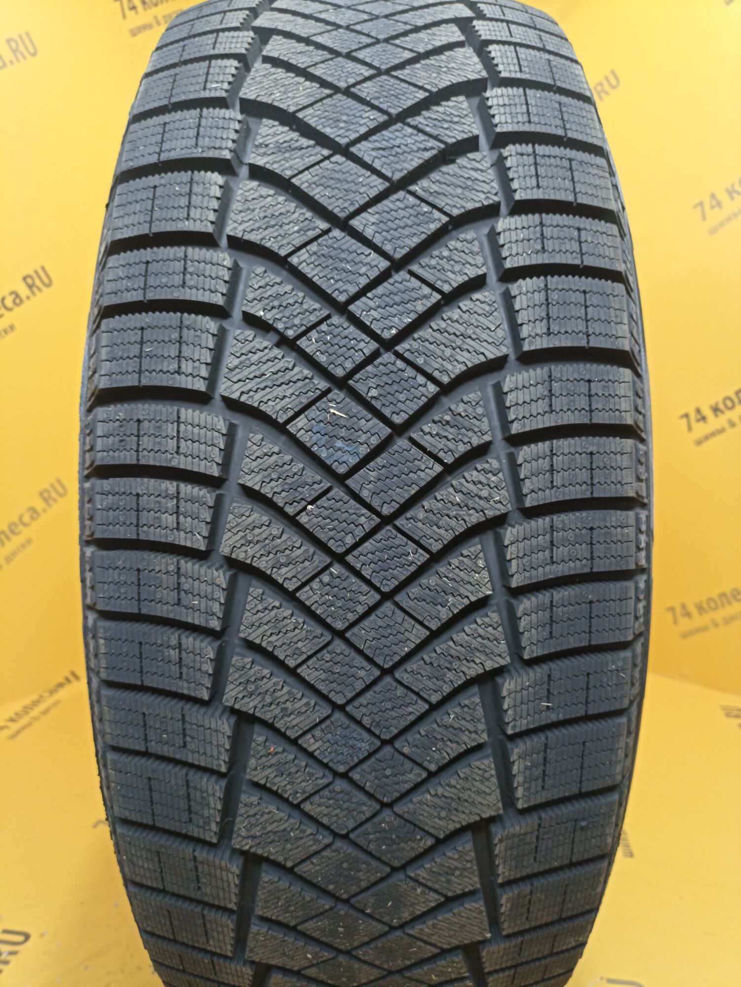 Ice zero fr 235 55 r19. Pirelli Ice Zero Friction. 235/55r19 105h Ice Zero.